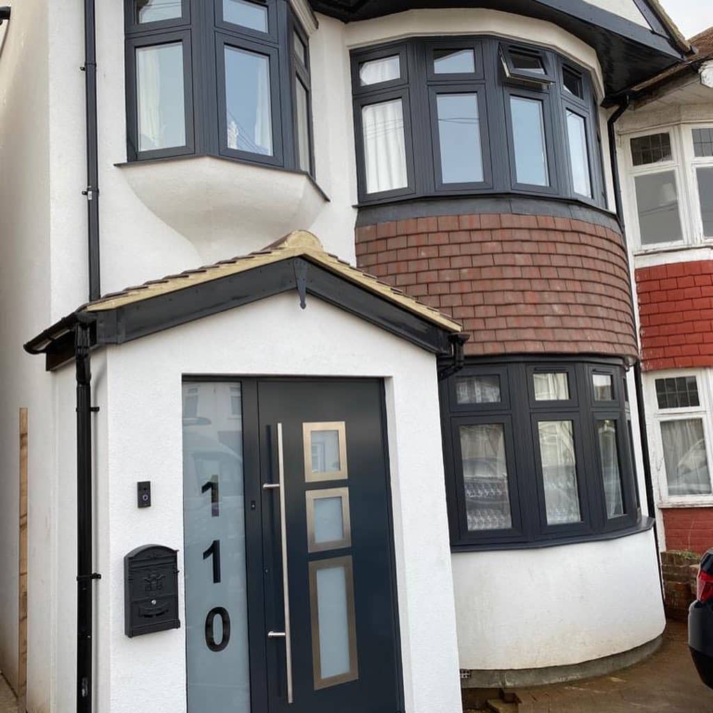 Scüco aluminium door in Enfield with flash sash windows