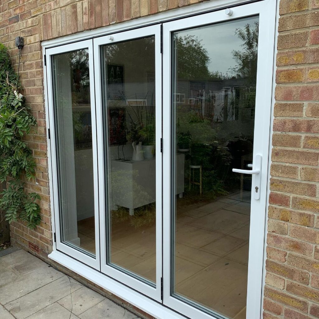 Oxford aluminium bifold