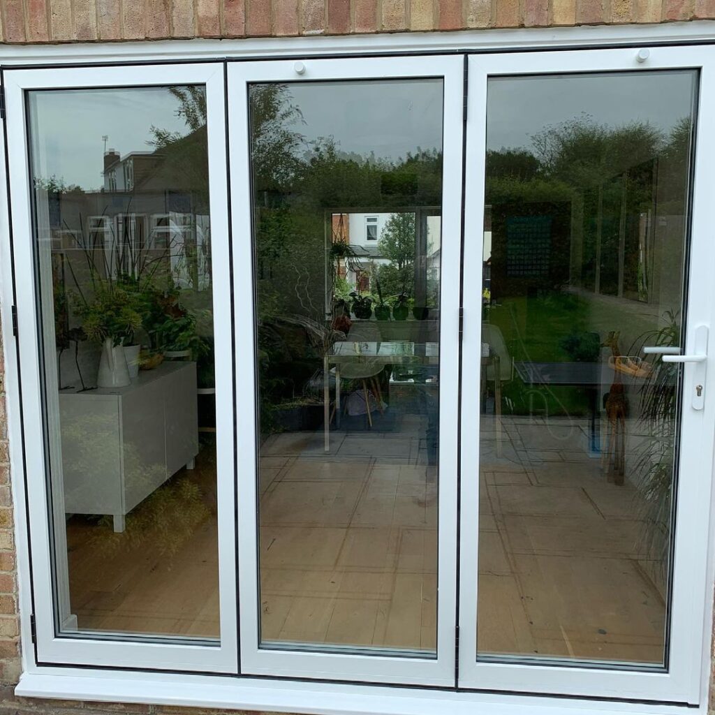 Oxford aluminium bifold