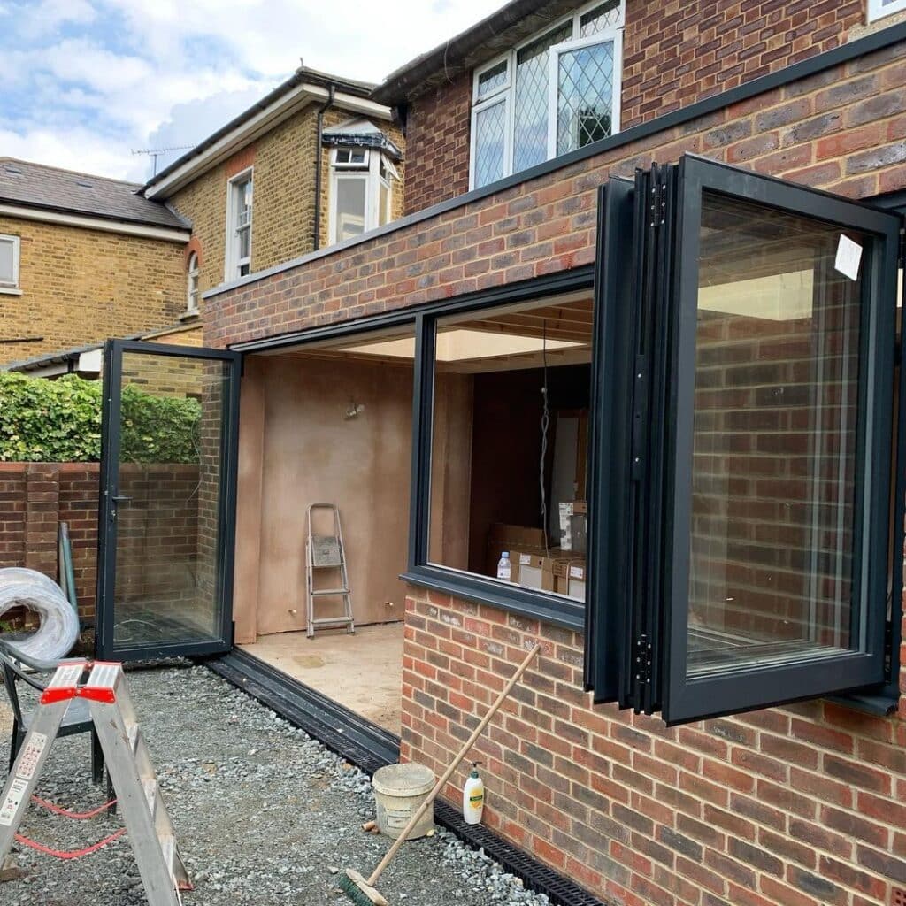 Aluminium Bifold window & door